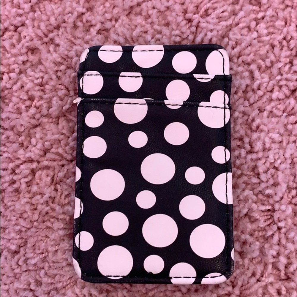 Dotted card holder